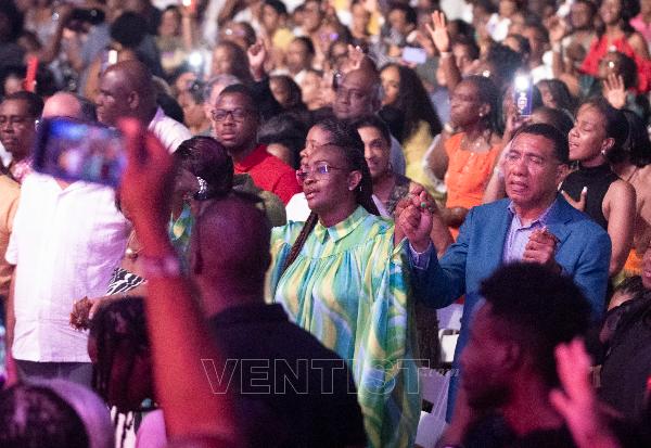 More than This - Cece Winans in Concert