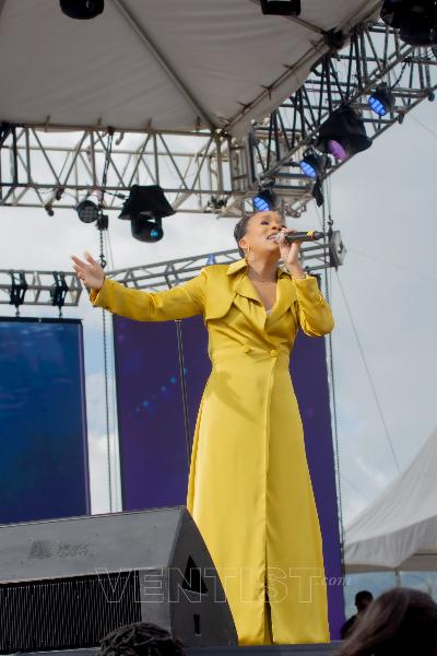 More than This - Cece Winans in Concert